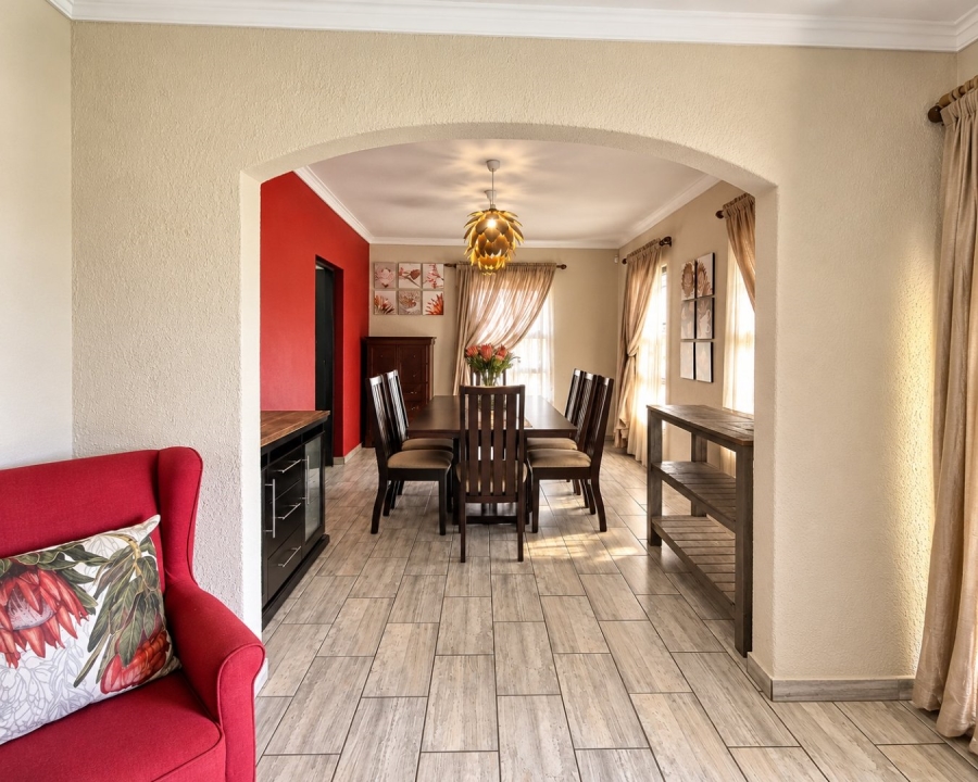 5 Bedroom Property for Sale in Parkrand Gauteng