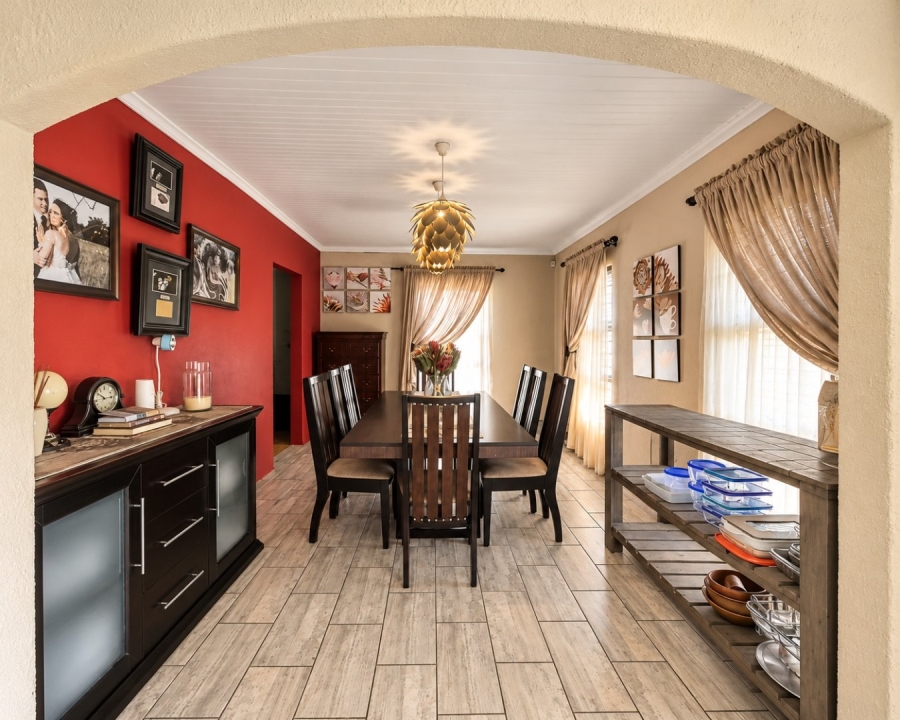 5 Bedroom Property for Sale in Parkrand Gauteng