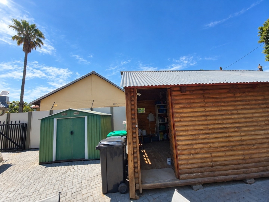 5 Bedroom Property for Sale in Parkrand Gauteng