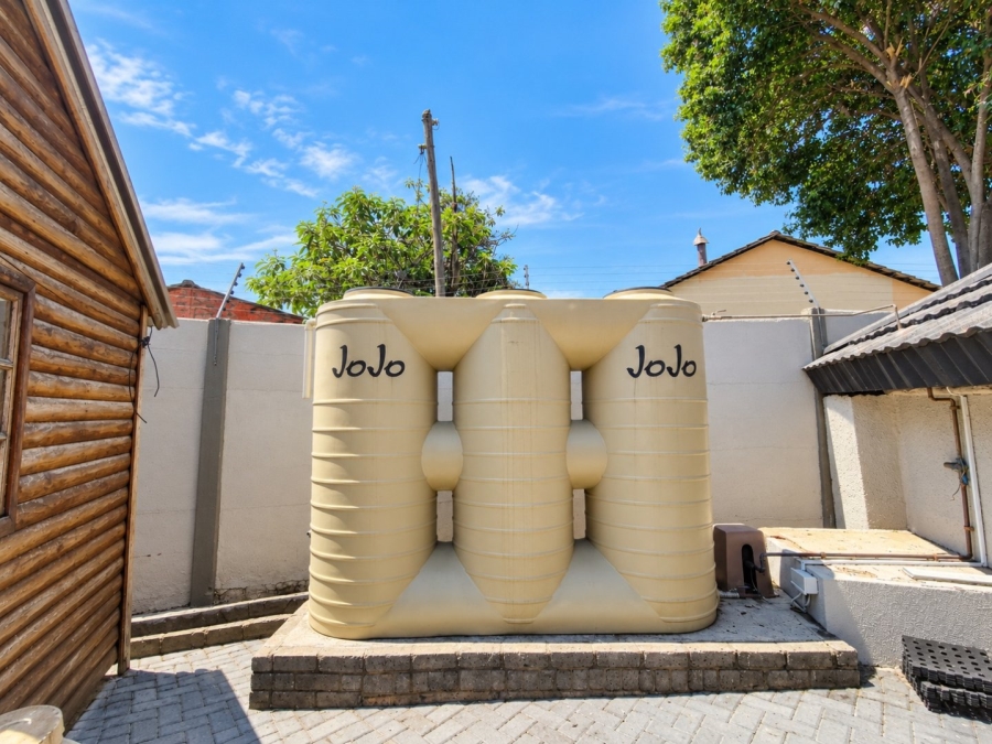 5 Bedroom Property for Sale in Parkrand Gauteng