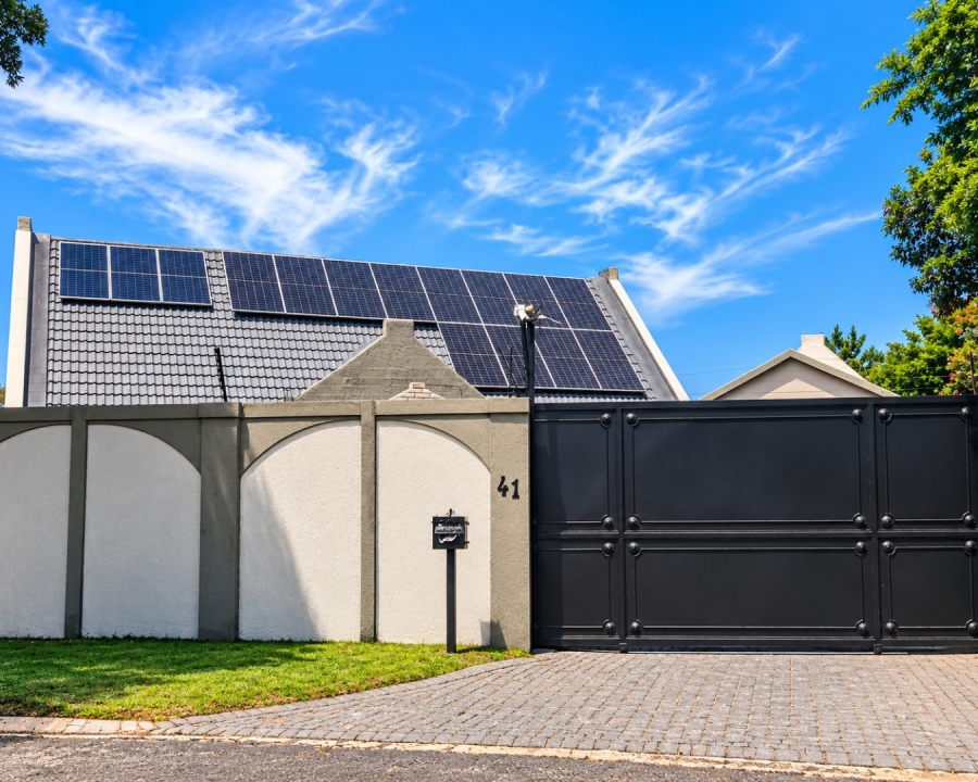 5 Bedroom Property for Sale in Parkrand Gauteng