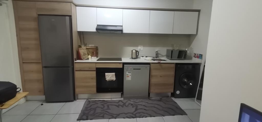 To Let 1 Bedroom Property for Rent in Waterfall Gauteng