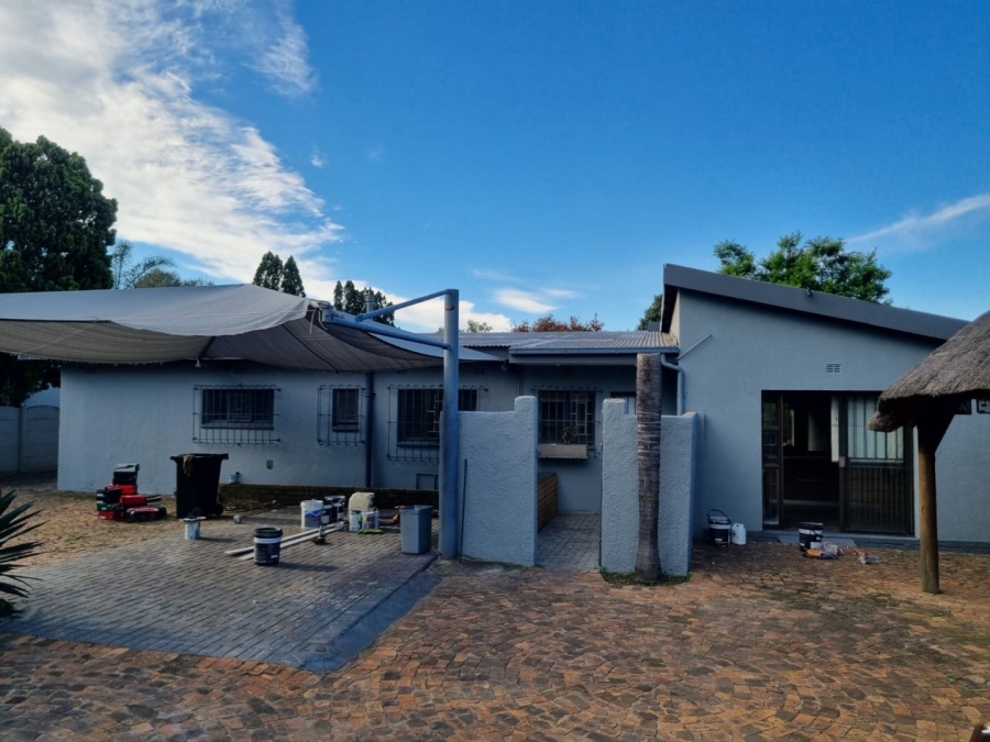 4 Bedroom Property for Sale in New Redruth Gauteng
