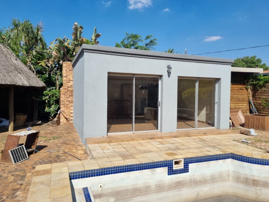 4 Bedroom Property for Sale in New Redruth Gauteng