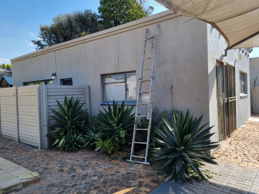 4 Bedroom Property for Sale in New Redruth Gauteng