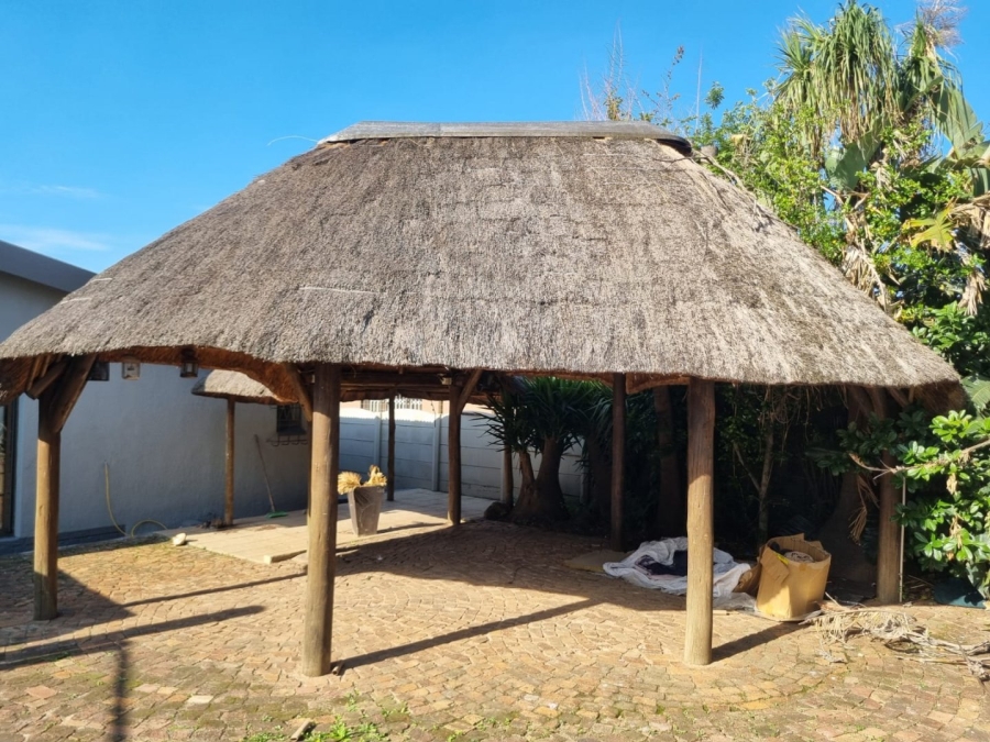 4 Bedroom Property for Sale in New Redruth Gauteng