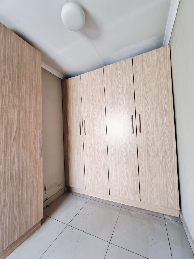 4 Bedroom Property for Sale in New Redruth Gauteng