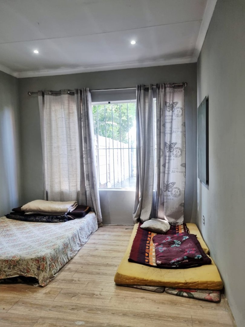 4 Bedroom Property for Sale in New Redruth Gauteng