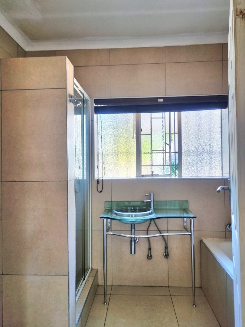 4 Bedroom Property for Sale in New Redruth Gauteng