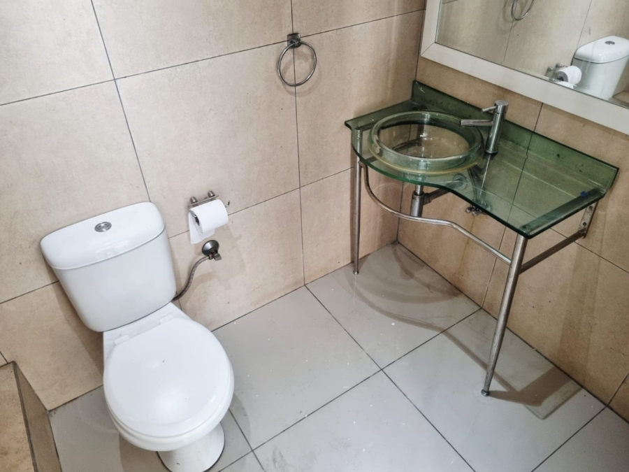4 Bedroom Property for Sale in New Redruth Gauteng
