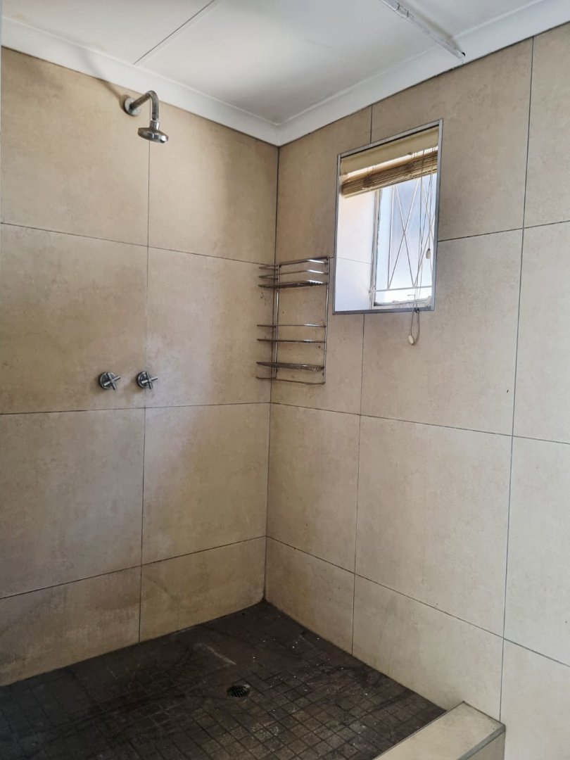 4 Bedroom Property for Sale in New Redruth Gauteng