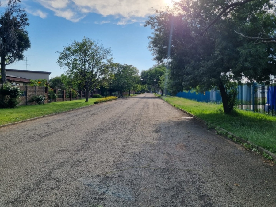 4 Bedroom Property for Sale in New Redruth Gauteng