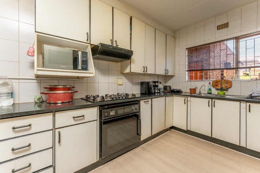 4 Bedroom Property for Sale in Terenure Gauteng