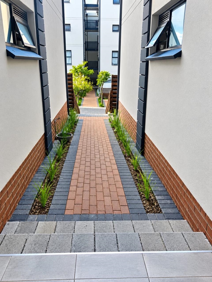 2 Bedroom Property for Sale in Linbro Park Gauteng