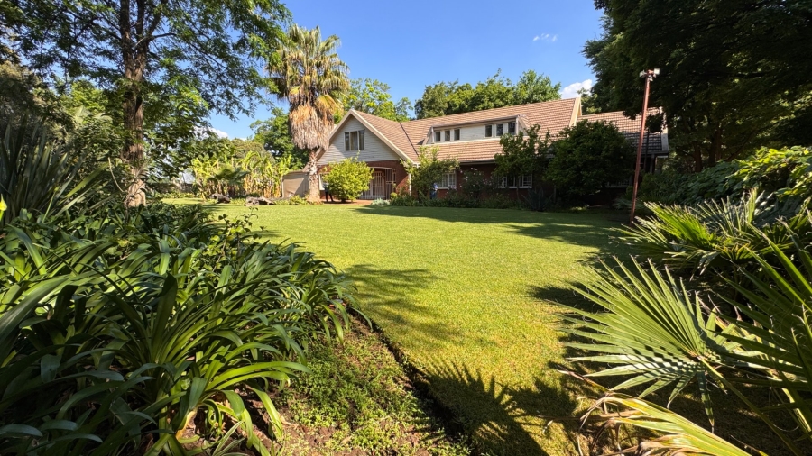 6 Bedroom Property for Sale in Three Rivers Proper Gauteng