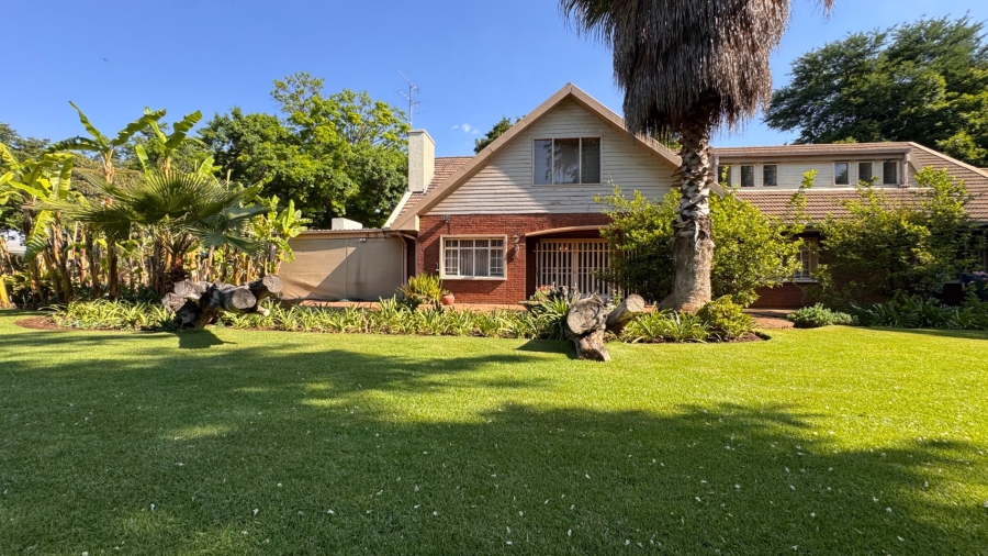 6 Bedroom Property for Sale in Three Rivers Proper Gauteng