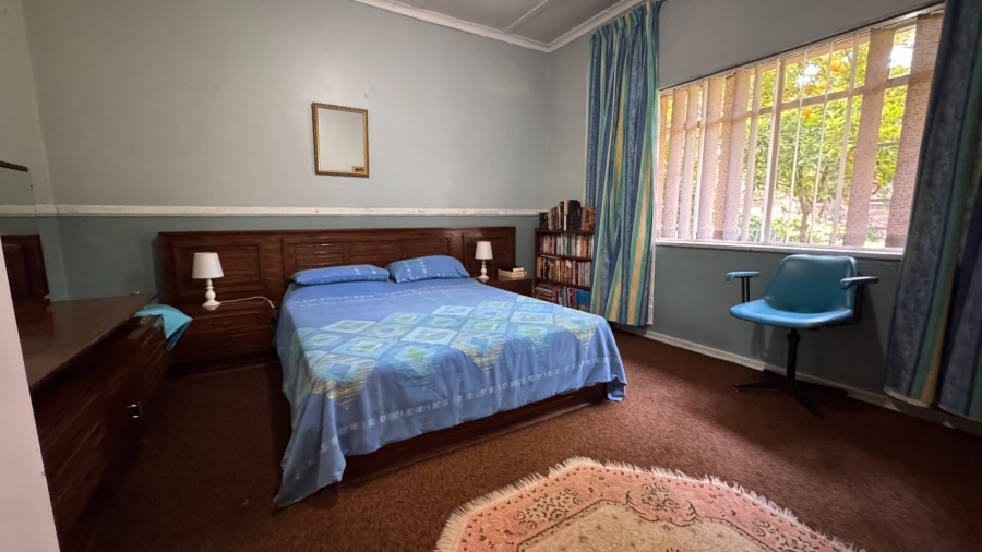 6 Bedroom Property for Sale in Three Rivers Proper Gauteng