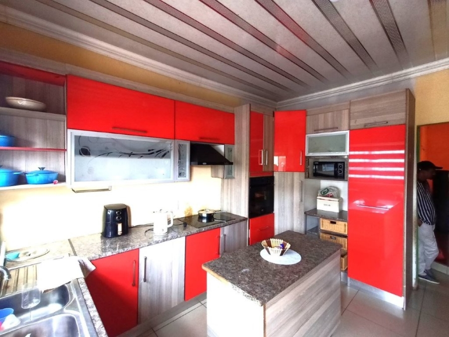 3 Bedroom Property for Sale in Beverley Hills Gauteng