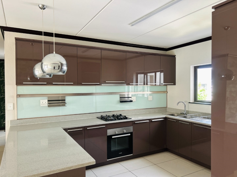 3 Bedroom Property for Sale in Carlswald Gauteng