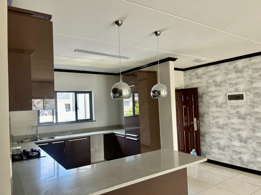 3 Bedroom Property for Sale in Carlswald Gauteng