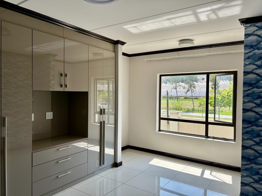 3 Bedroom Property for Sale in Carlswald Gauteng