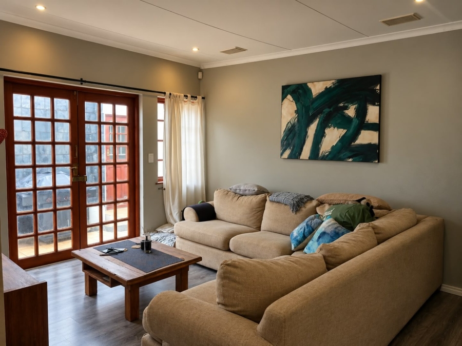 2 Bedroom Property for Sale in Halfway Gardens Gauteng