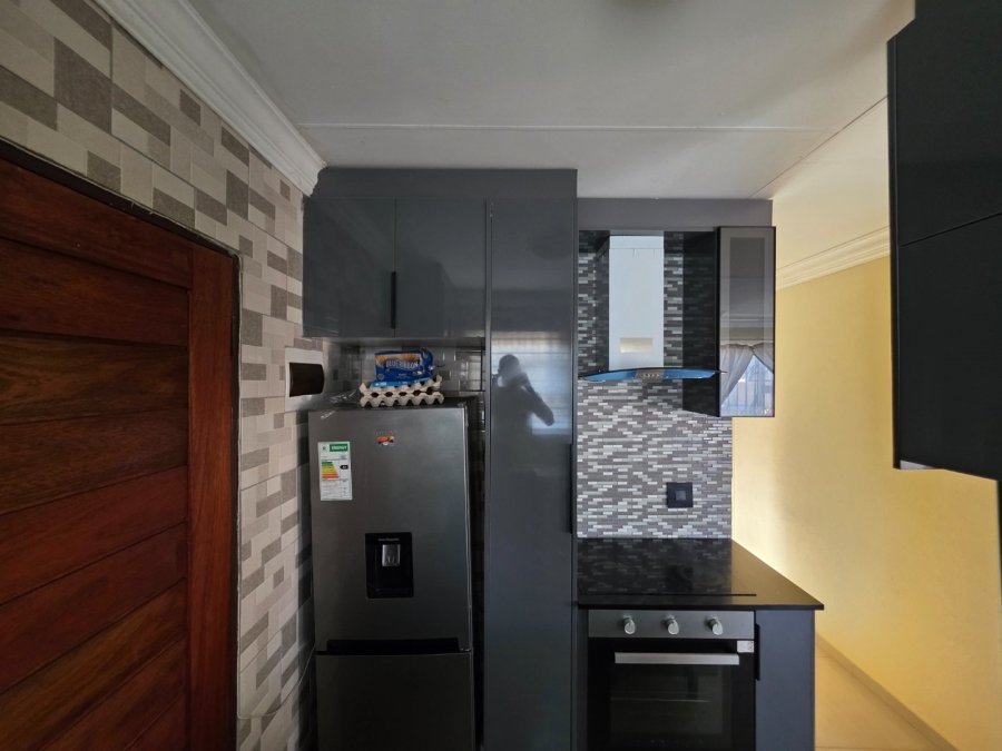 To Let 3 Bedroom Property for Rent in Soshanguve VV Gauteng
