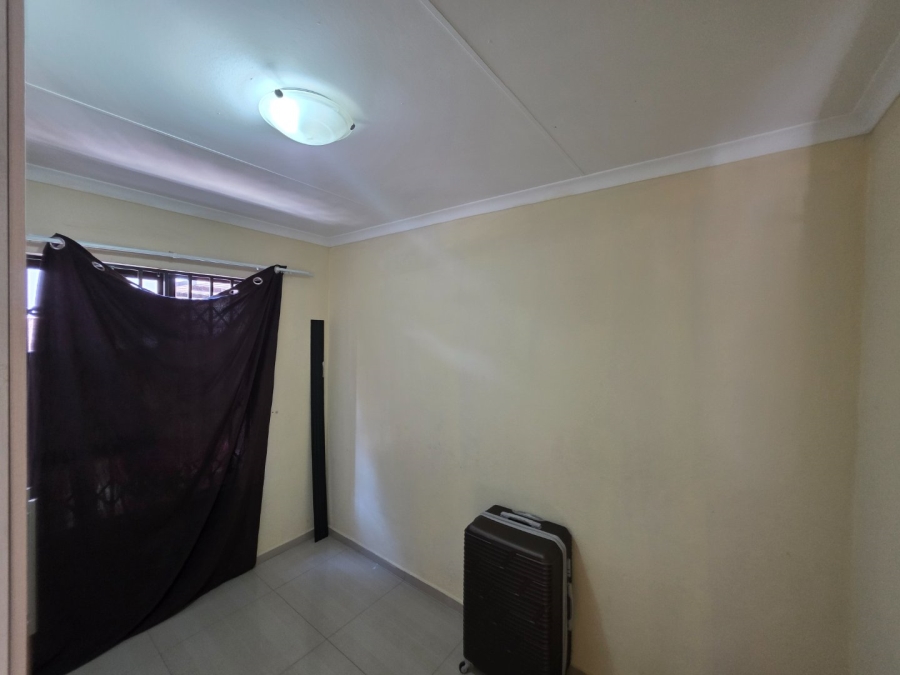 To Let 3 Bedroom Property for Rent in Soshanguve VV Gauteng