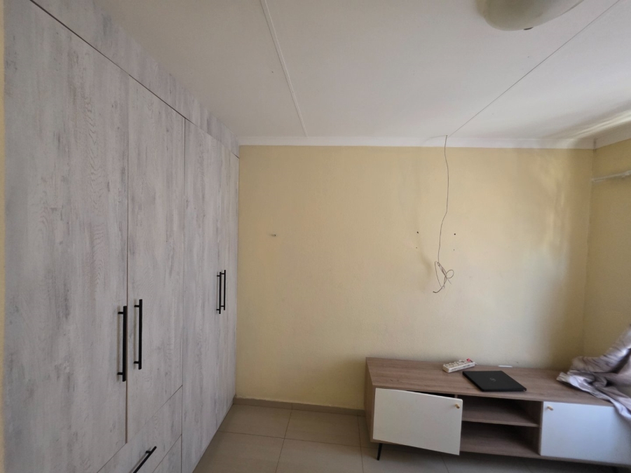 To Let 3 Bedroom Property for Rent in Soshanguve VV Gauteng