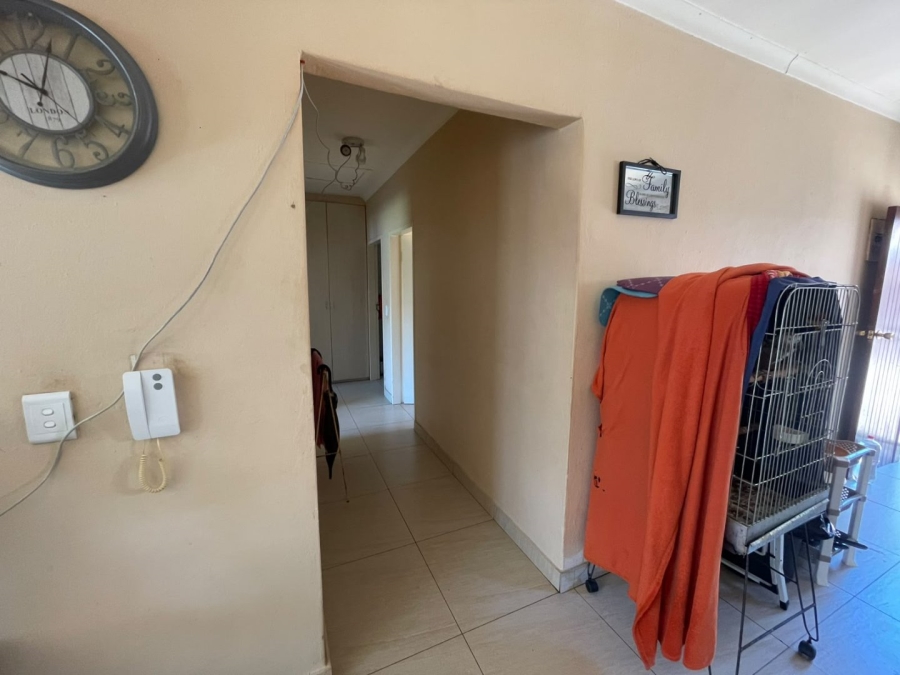 To Let 3 Bedroom Property for Rent in Mayfield Park Gauteng