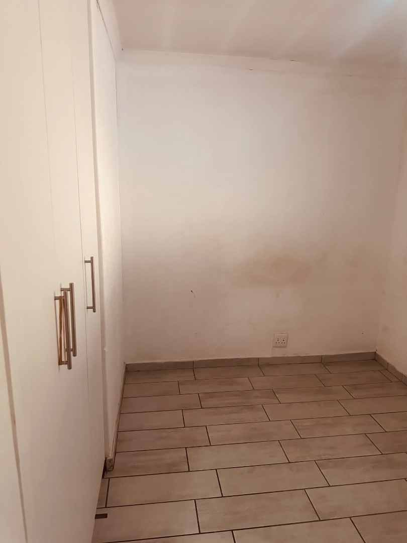 3 Bedroom Property for Sale in Mondeor Gauteng