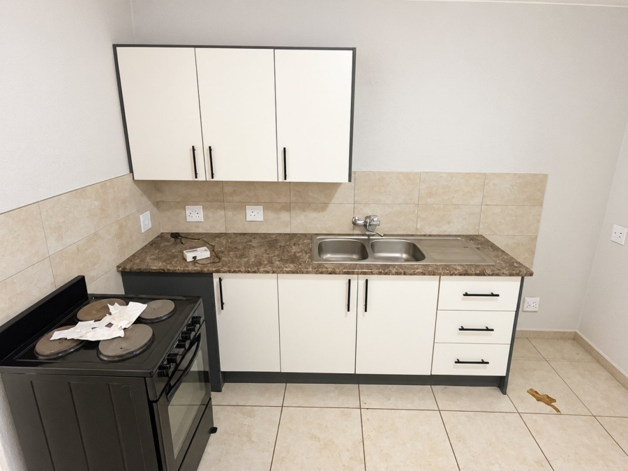 2 Bedroom Property for Sale in Kempton Park Central Gauteng