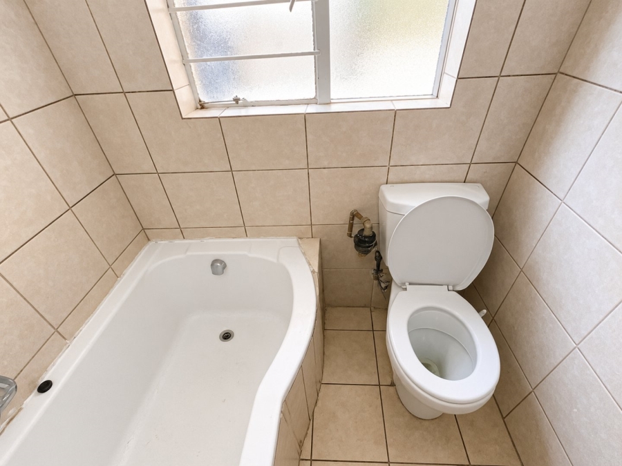 2 Bedroom Property for Sale in Kempton Park Central Gauteng