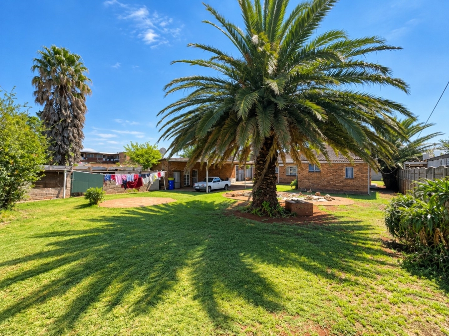 6 Bedroom Property for Sale in Kempton Park Ah Gauteng