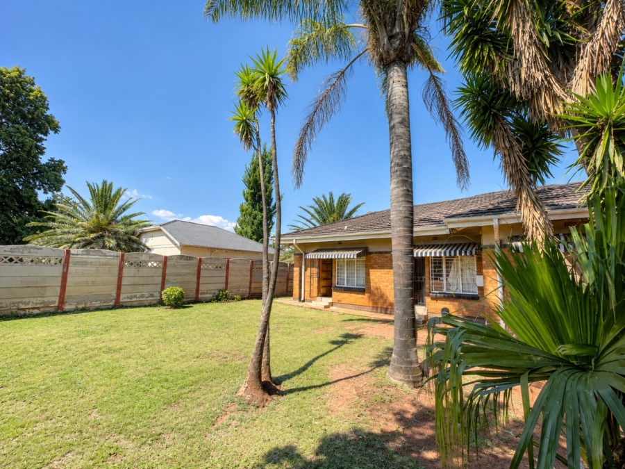 6 Bedroom Property for Sale in Kempton Park Ah Gauteng