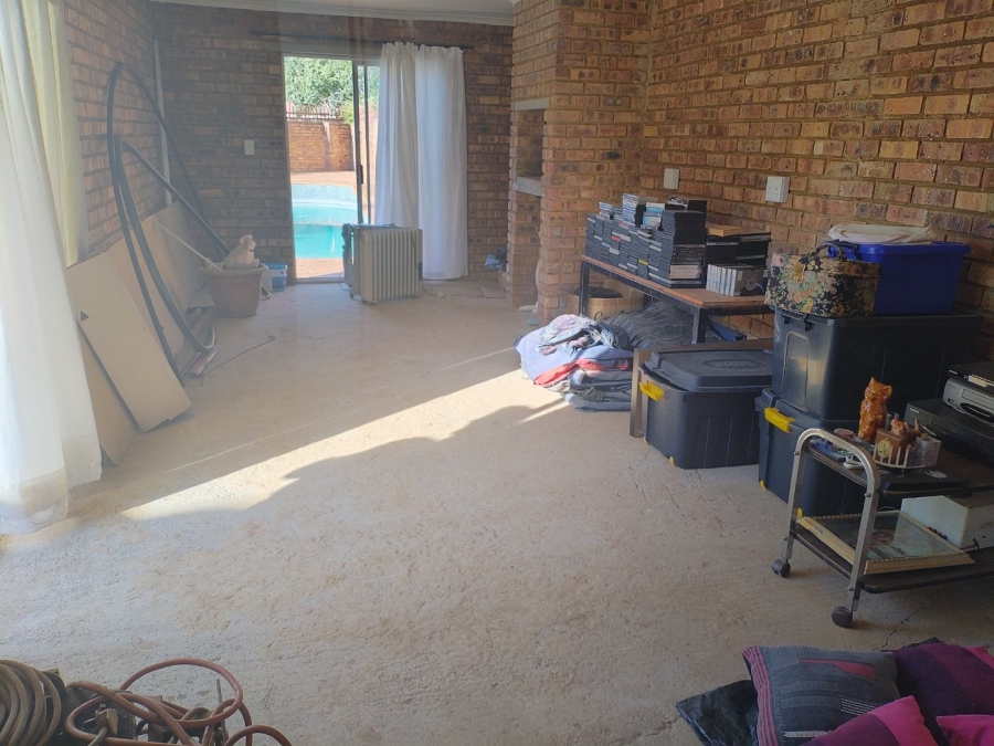3 Bedroom Property for Sale in Selection Park Gauteng