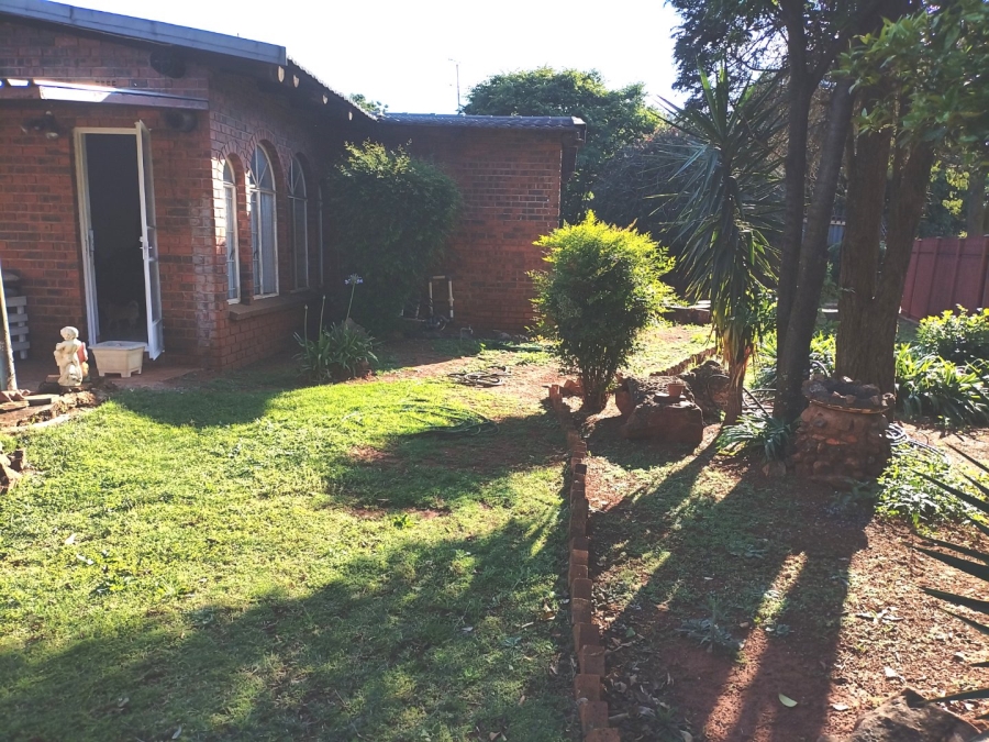 3 Bedroom Property for Sale in Selection Park Gauteng