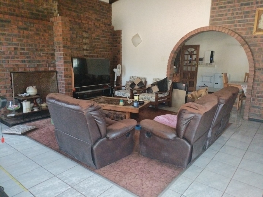 3 Bedroom Property for Sale in Selection Park Gauteng