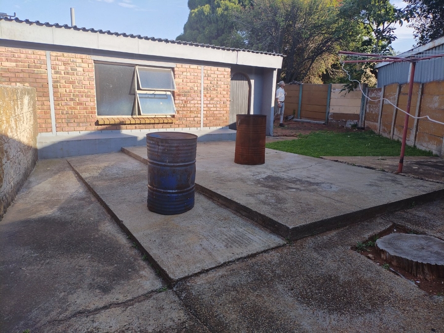 3 Bedroom Property for Sale in Selection Park Gauteng