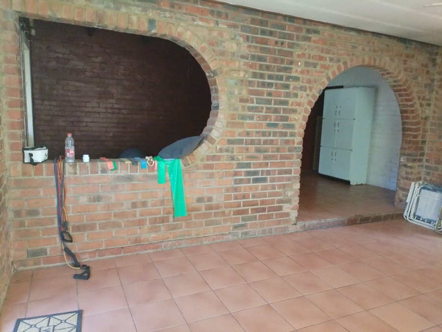 3 Bedroom Property for Sale in Selection Park Gauteng