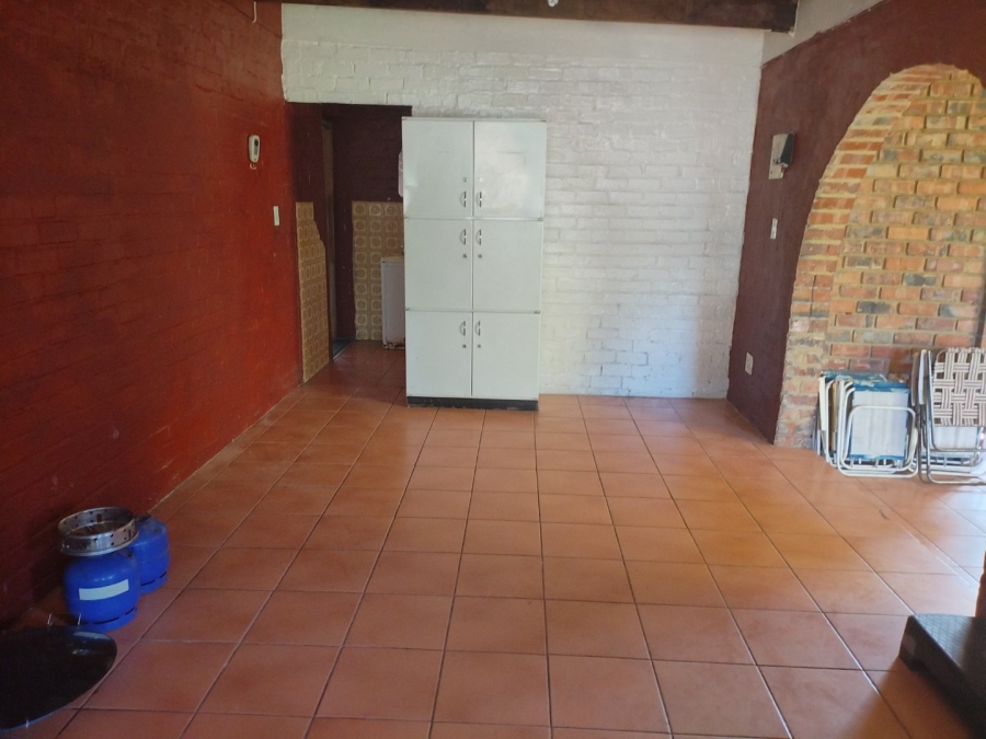 3 Bedroom Property for Sale in Selection Park Gauteng