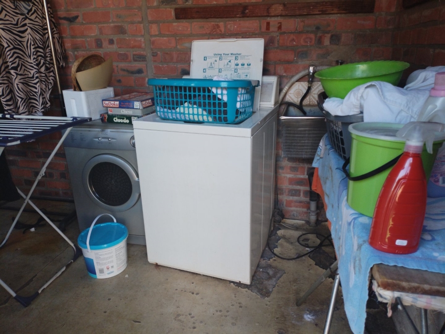 3 Bedroom Property for Sale in Selection Park Gauteng
