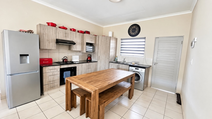  Bedroom Property for Sale in Norton Park Gauteng