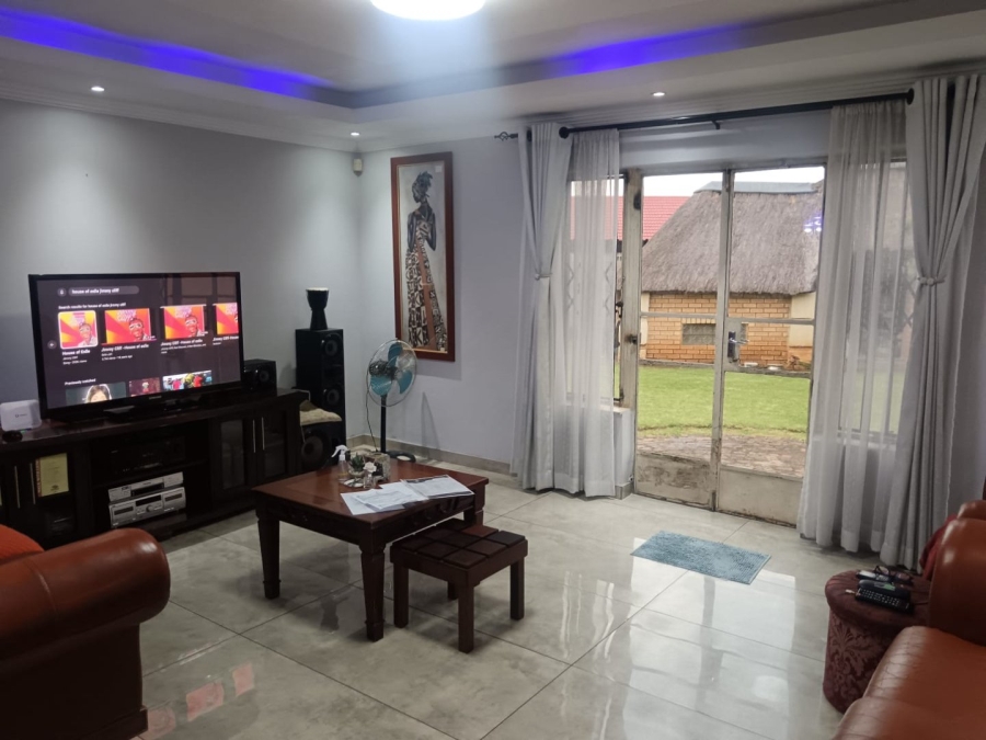 3 Bedroom Property for Sale in Klippoortje Gauteng
