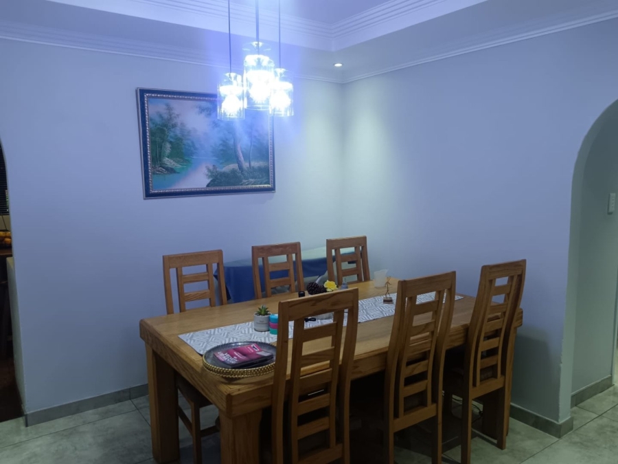 3 Bedroom Property for Sale in Klippoortje Gauteng