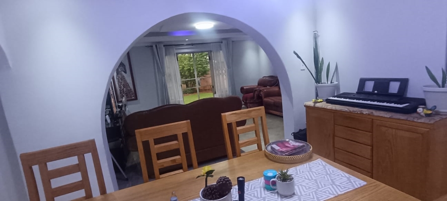 3 Bedroom Property for Sale in Klippoortje Gauteng