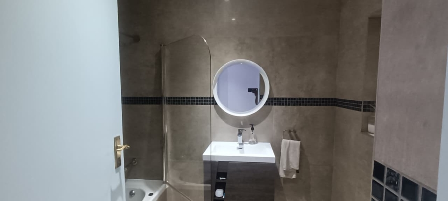 3 Bedroom Property for Sale in Klippoortje Gauteng