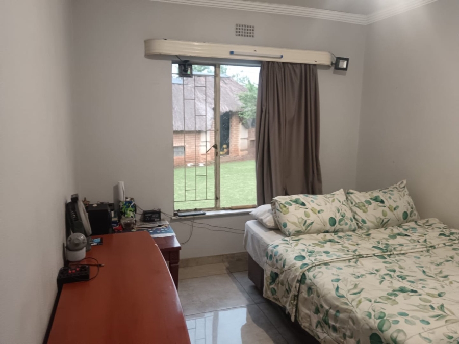 3 Bedroom Property for Sale in Klippoortje Gauteng