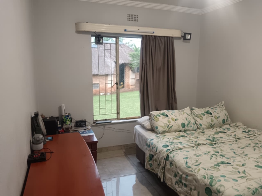 3 Bedroom Property for Sale in Klippoortje Gauteng