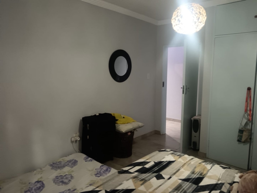 3 Bedroom Property for Sale in Klippoortje Gauteng